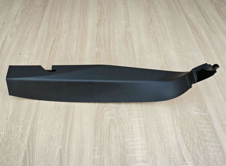 BMW G26 i4 водостоки задние накладка крышки багажника