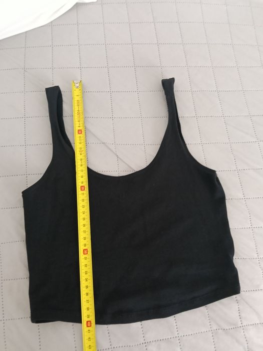 Crop top czarny damski