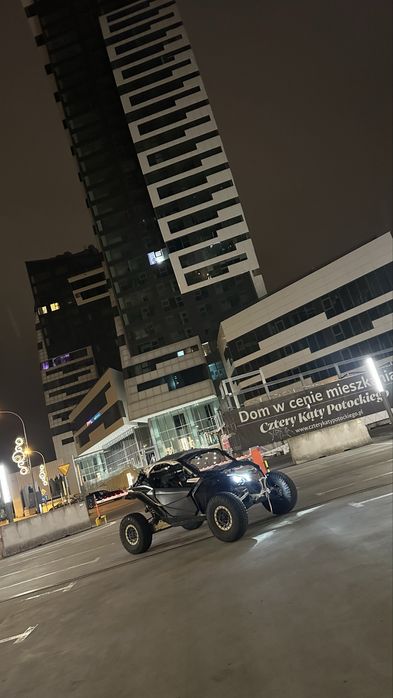 Wynajem Macerick x3 XRC