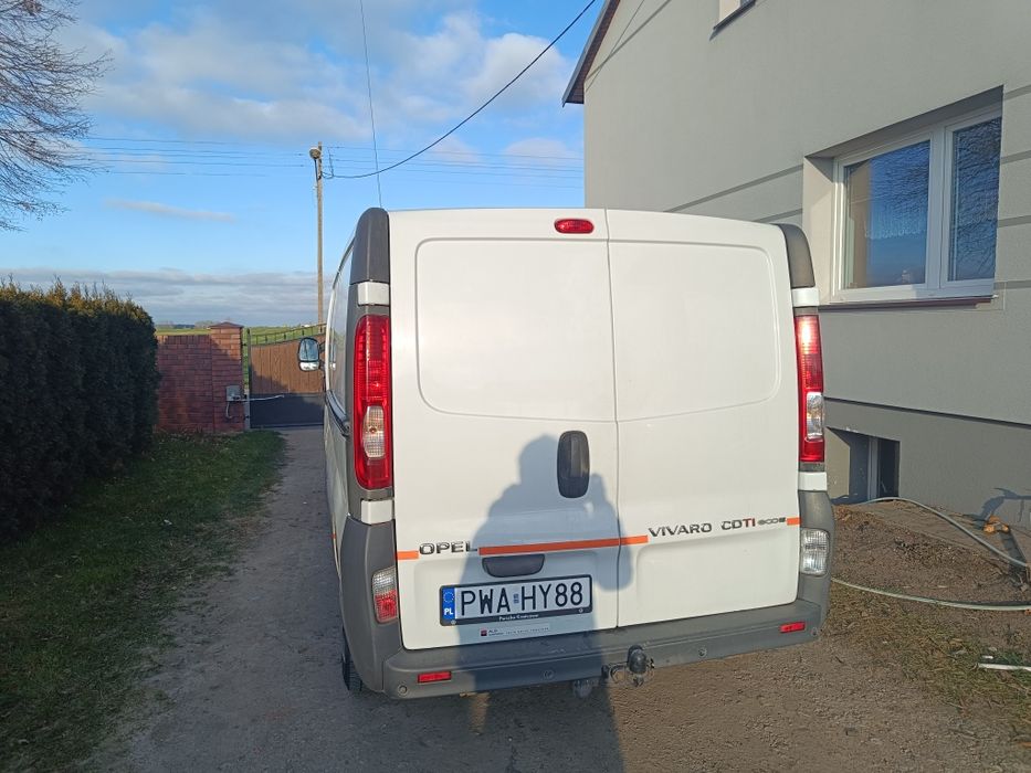 Opel Vivaro L2H1, 2.0 TDCi 2013