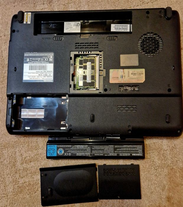 Ноутбук Toshiba Satellite L300-110 PSLB0E-005012RU