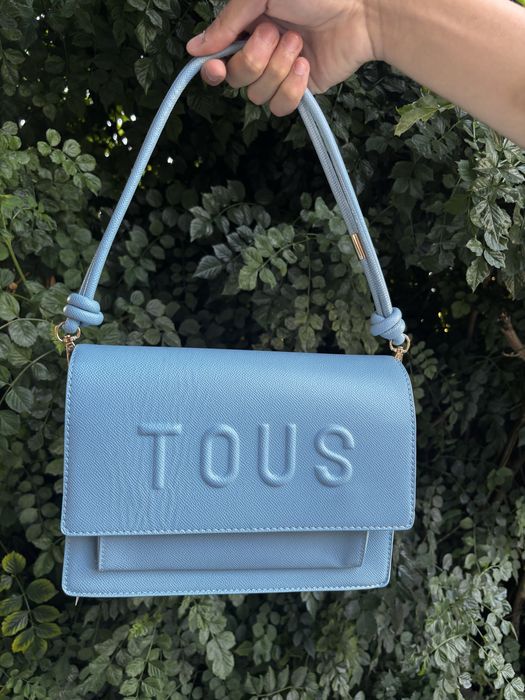 Mala Azul bebe nova