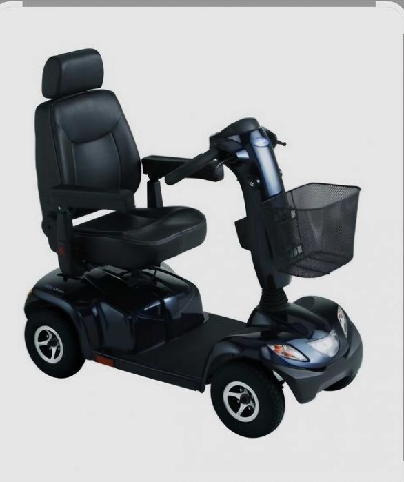 Електроскутер Invacare Orion для пенсіонерів / людей з інвалідністю