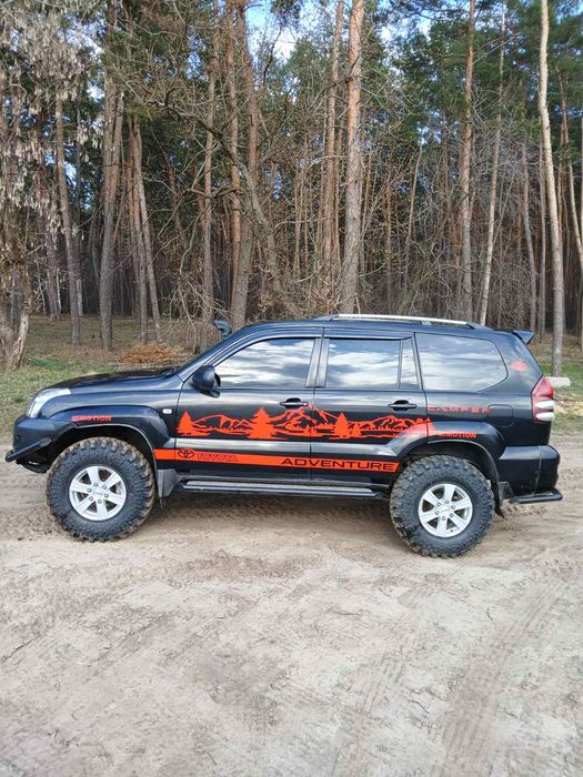 Продам Toyota Land Cruiser Prado 120