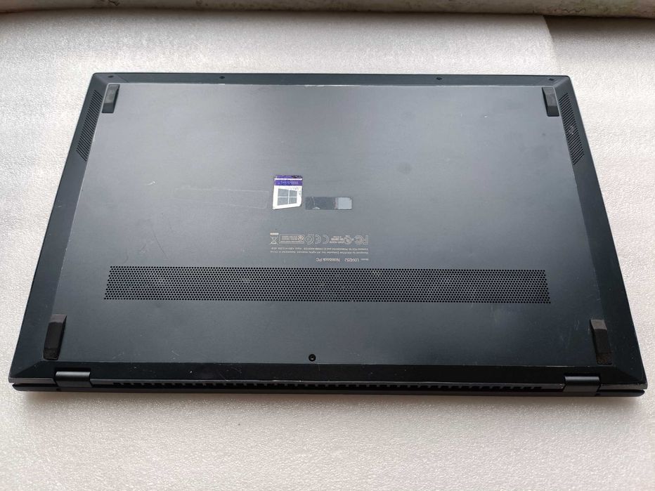 Asus ZenBook UX425JA i3-1005G1/8Гб/SSD256/14"