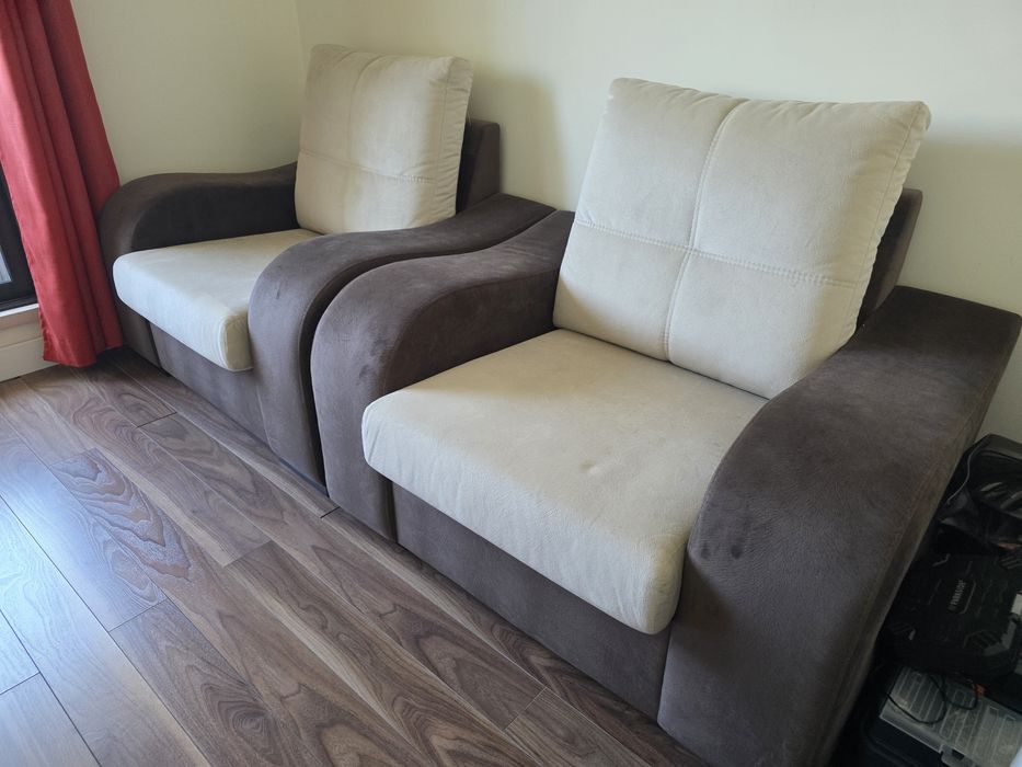Sofá 3 lugares e 2 poltronas como novos