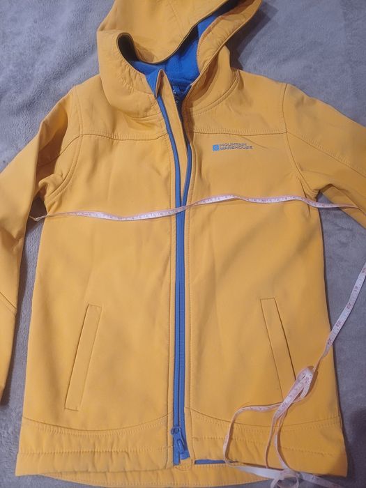 Kurtka softshells 128  7-8 lat lekka wiosenna