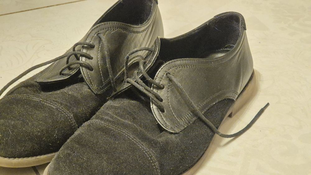 Buty Zara Man skórzane z Portugalii roz. 43