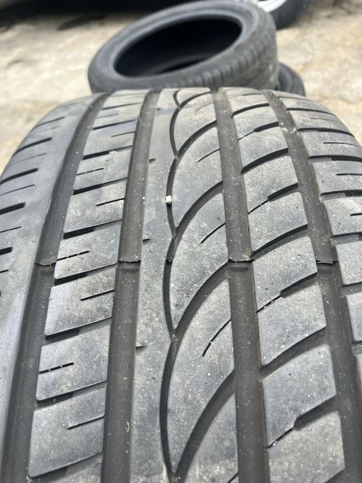 Pneus 235/50 R18