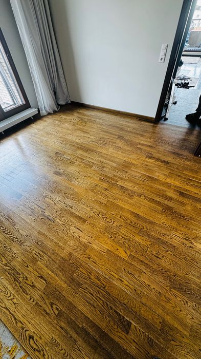 Sprzedam używany parkiet drewniany w dobrym stanie atrakcyjna cena