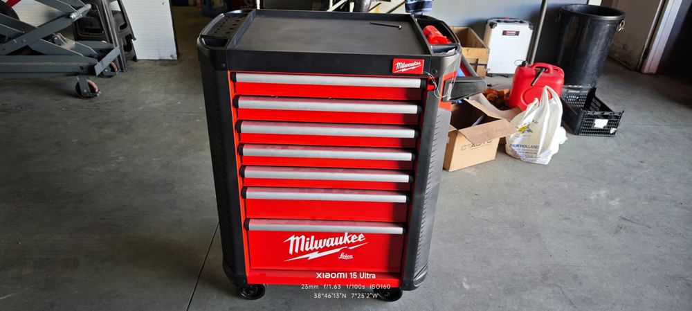 Carrinho de ferramenta milwaukee *oferta*