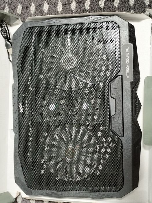 Podkładka chłodząca do laptopa