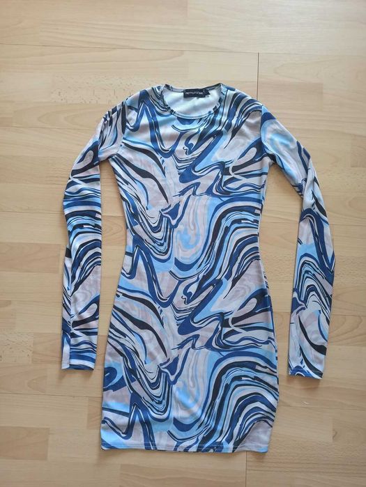 Sukienka niebieska lata 70-te Pretty little thing S