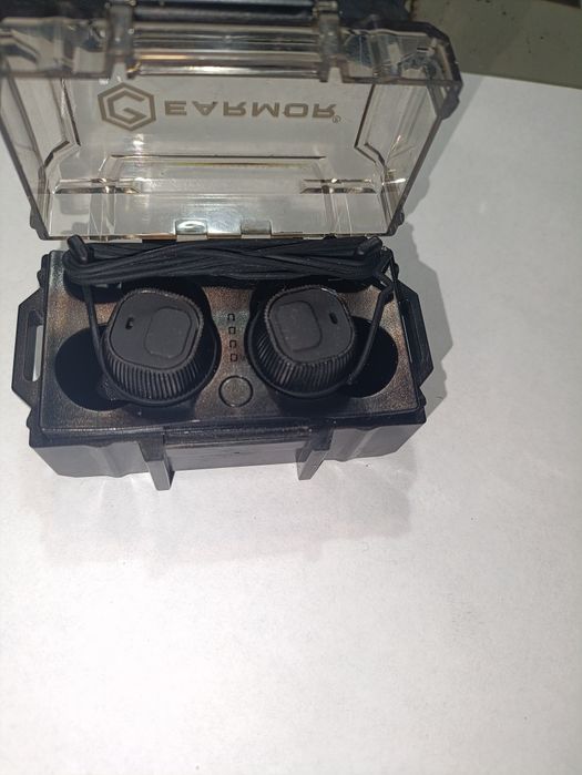 Наушники earmor M20