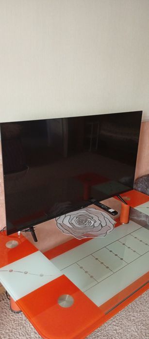 Продам телевизор TCL 43P755.