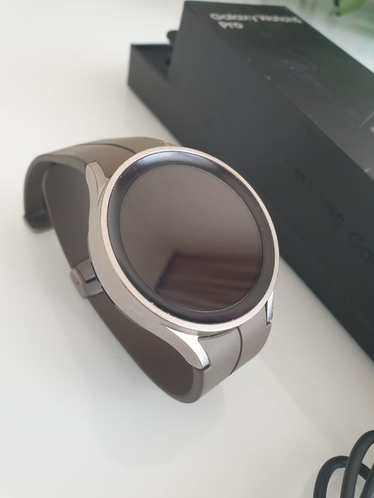 Смарт-годинник Samsung Galaxy Watch 5 Pro 45mm LTE Gray Titanium (SM-R925FZTAEUE)