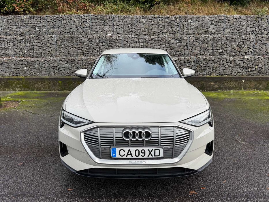 Audi e-tron 50 quattro