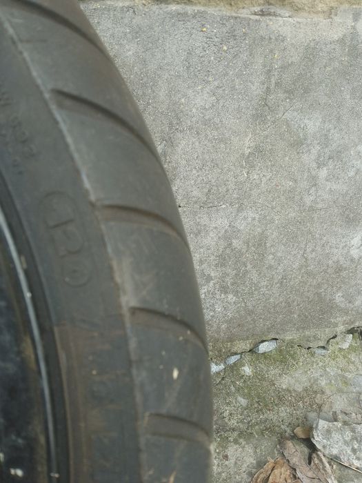 Покришки мото б/у різних розмирів