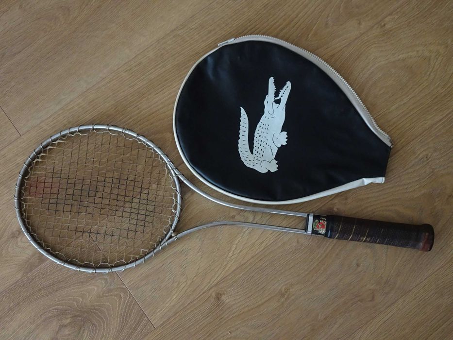 Antiga raquete mítica Lacoste