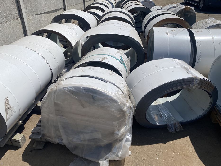 Продам лист рулонний (штрипс)