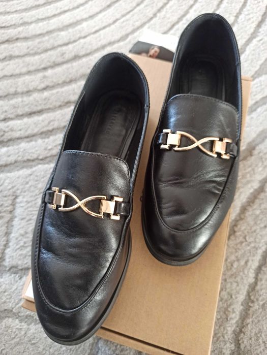 Buty damskie skórzane Oxfordki Reserved