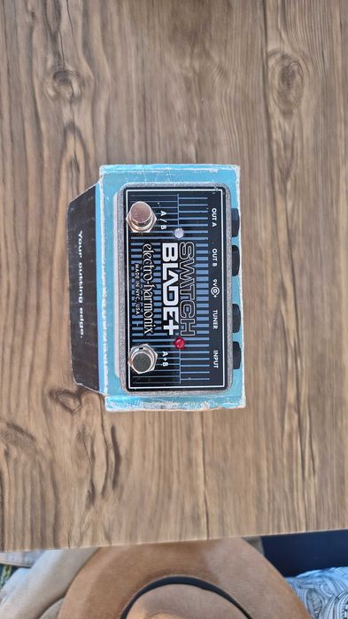 Pedal AB Switchblade+ ElectroHarmonix, 40€