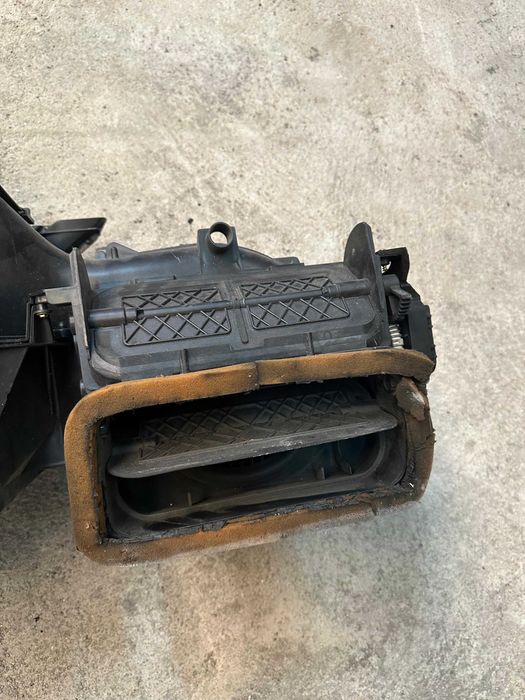 Caixa saufagem tablier Audi / Seat 6L