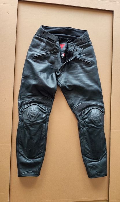 Calças senhora Dainese - Equipamento de mota em pele