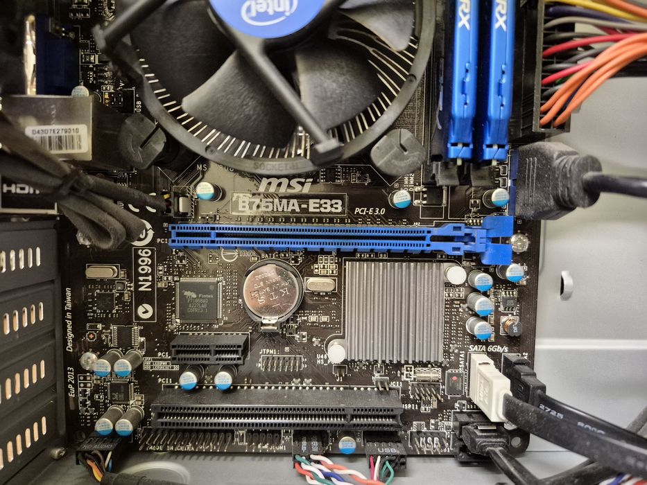 Komputer i5-3570s, 8GB, SSD120GB+HDD 500GB, Win11