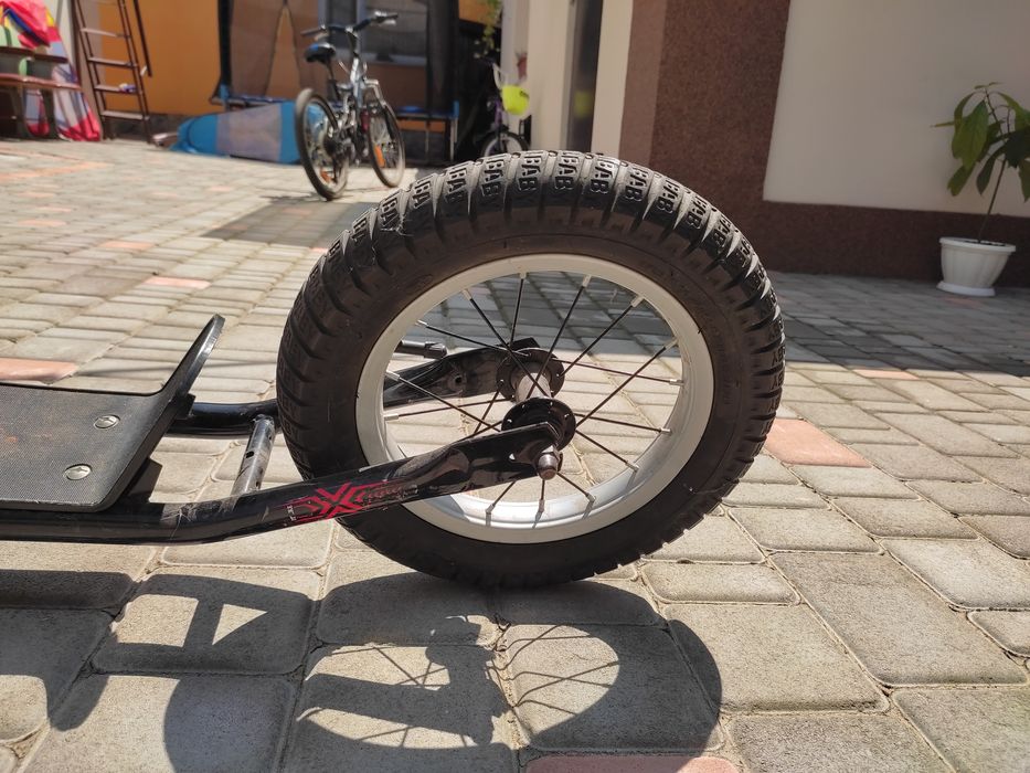 Самокат Двоколісний Sr 2-047 Великі Колеса, Ручне Гальмо