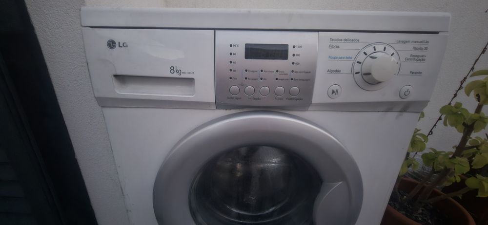 Maquina de lavar roupas 8kg LG LEIA