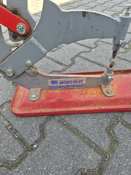 Gilotyna  do cięcia dachówki