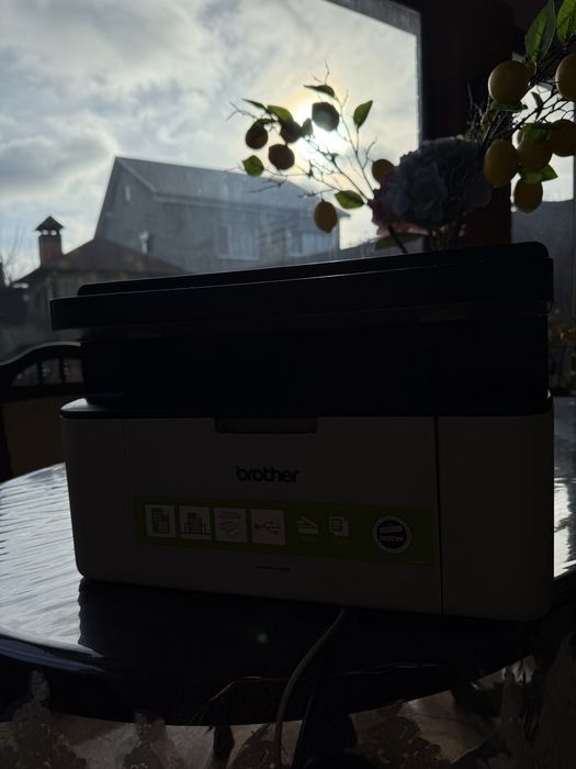 Принтер МФУ лазерное BROTHER DCP-1510R (DCP1510R1)