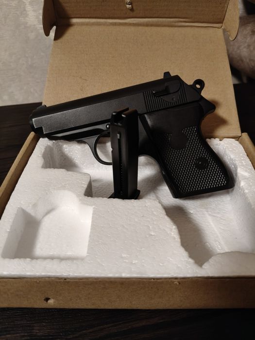 Игрушечный пистолет Airsoft gun zm02