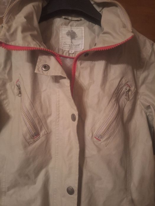Kurtka damska z kapturem Carry Casual stan idealny.