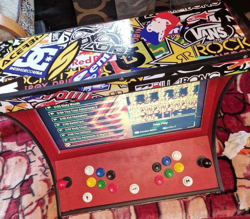 Automat Arcade Retro 10000 Gier/Pandora 9800-22" Monitor IPS Fujitsu