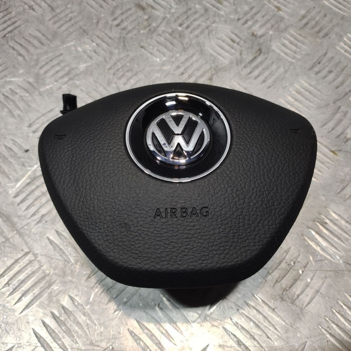 Подушка безпеки керма руля водія airbag VW Volkswagen Passat B8, B9, NMS / 561880201T81U