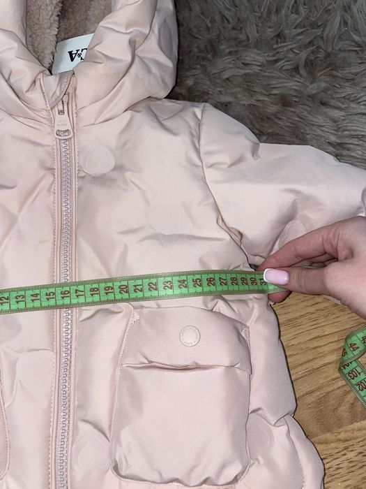 Зммова куртка з вушками бренду c&a