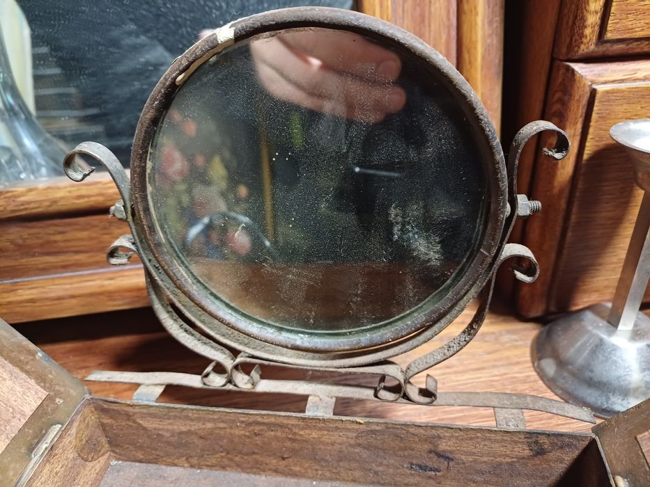 Miedziana Szkatułka z lusterkiem PRL-u staroć zabytek