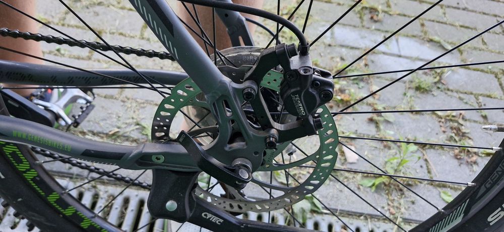Rower MTB GENESIS SOLUTION 4.0 Hardtail.