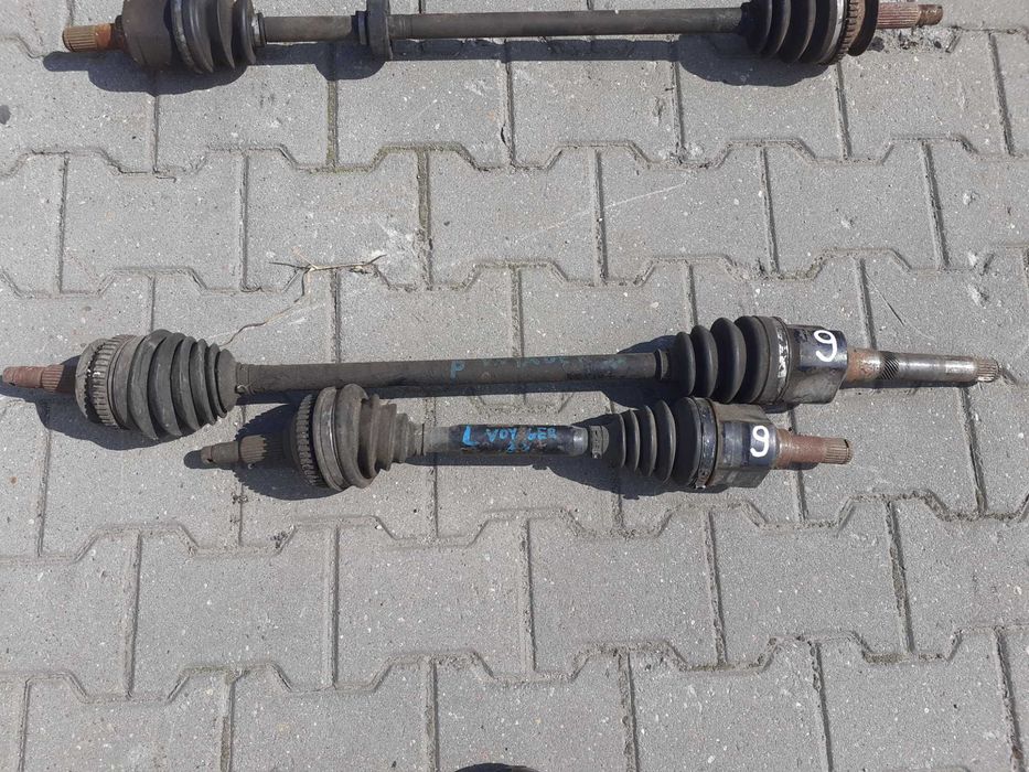 Półoś komplet Chrysler Voyager 3,3 benzyna Nr.9