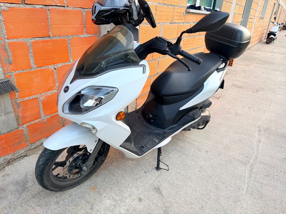 Cityblade 125cc Scooter 2016