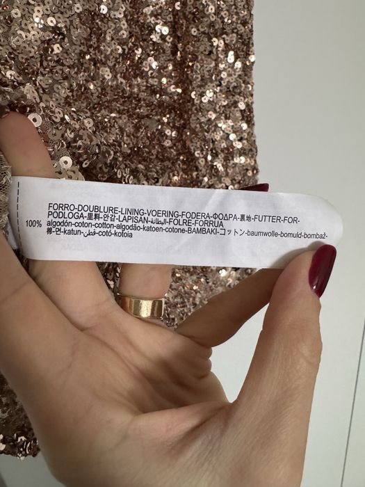 Святкова сукня з паєтками zara