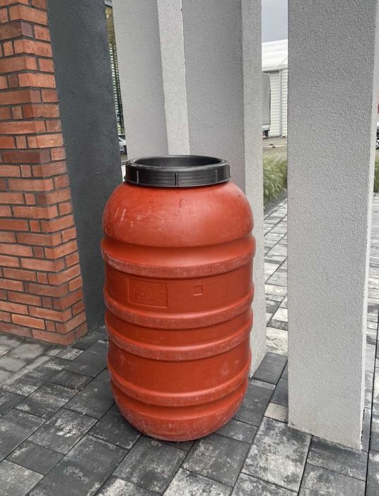 Beczki plastikowe używane, czyste 30L 60L 70L, 80L, 100L, 150L, 200L