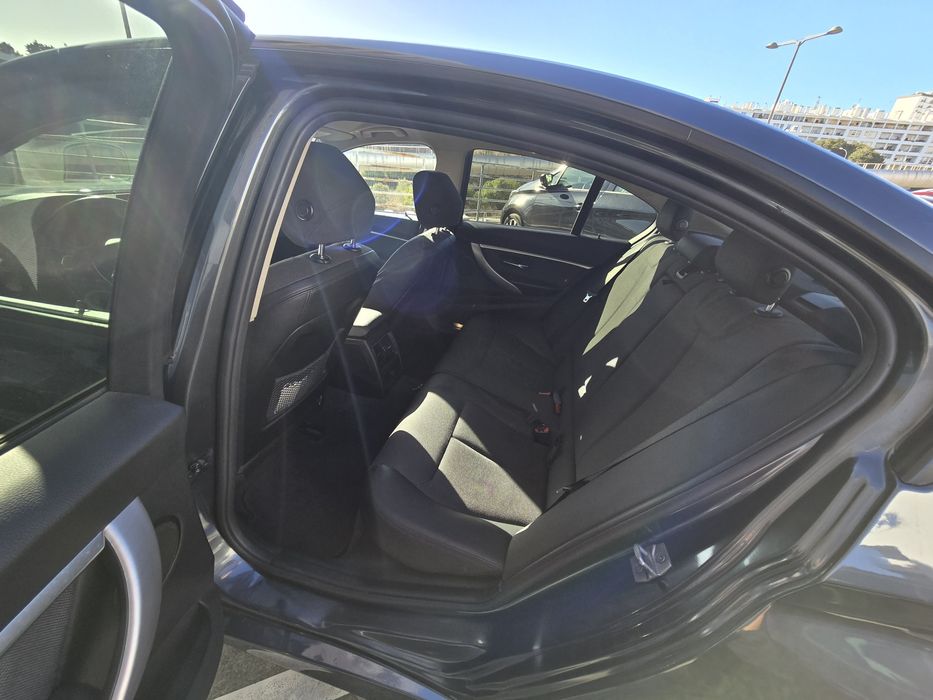 BMW 330e híbrido