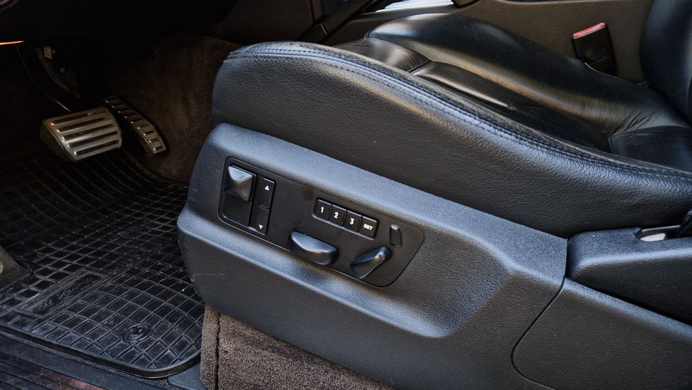 Porsche Cayenne — fotografia 10