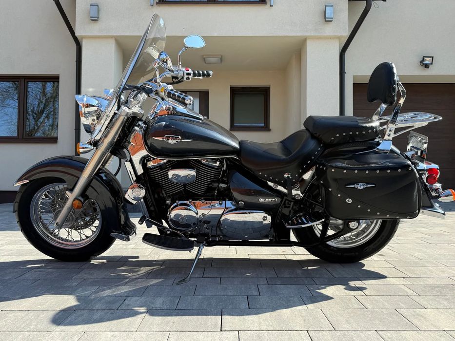 Suzuki VL 800 Volusia - Boulevard C50 Piekne Suzuki VL800 Boulevard Szyba Kufry Ubrane