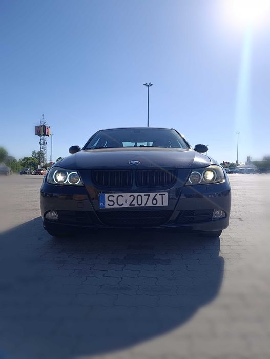 BMW E90 320i benzyna (pewne auto)