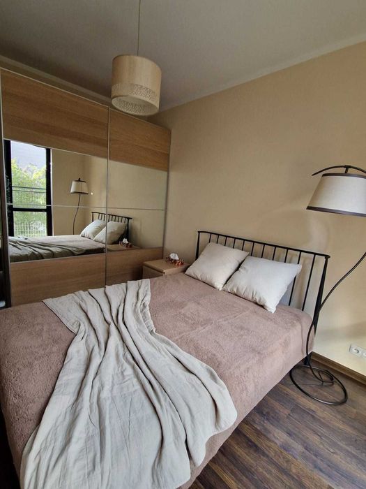 Wynajmę bezpośrednio dwupokojowe mieszkanie (42m2) przy ul. Jana Kazimierza