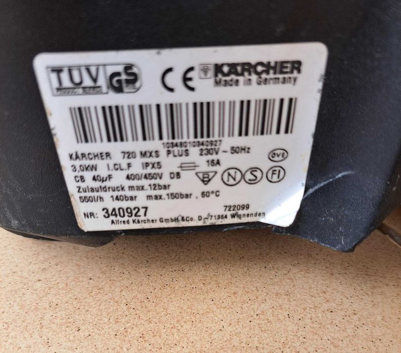 MÁQUINA DE LAVAR KARCHER de alta pressão em ótimo estado